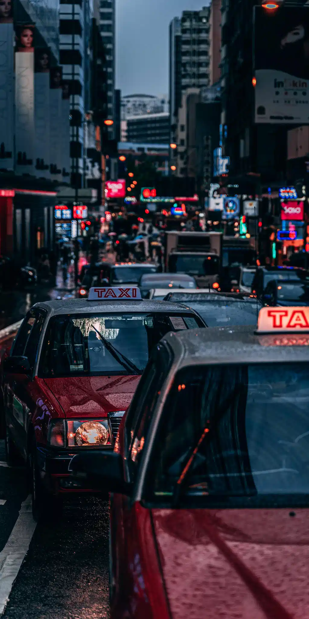 Busy City Traffic Cars Buildings